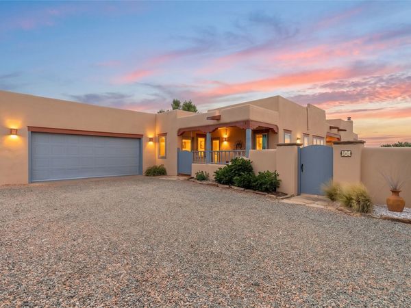 23 Descanso Road , Santa Fe, NM 87508