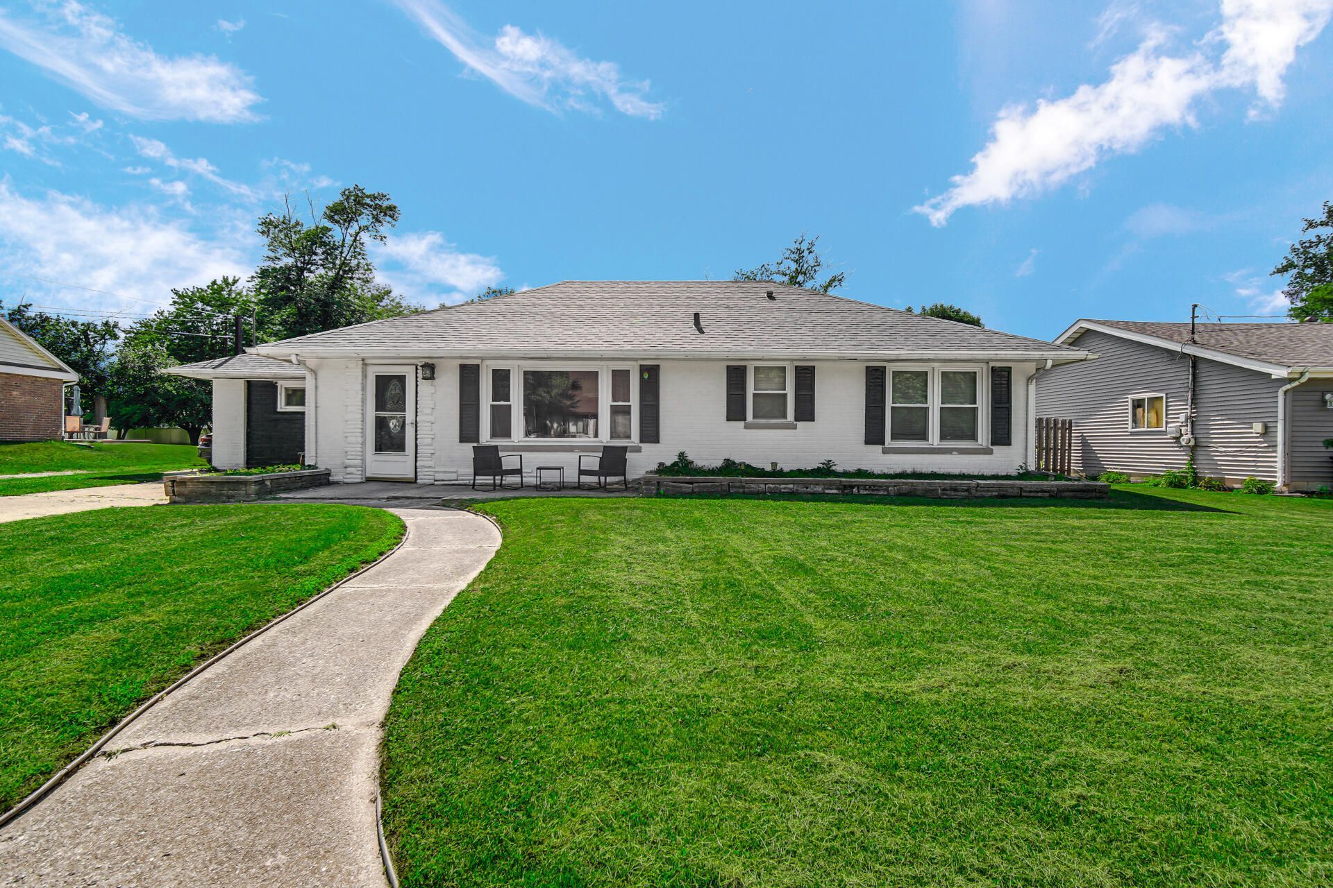 1708 Norwood Drive , Griffith, IN 46319 Main Photo