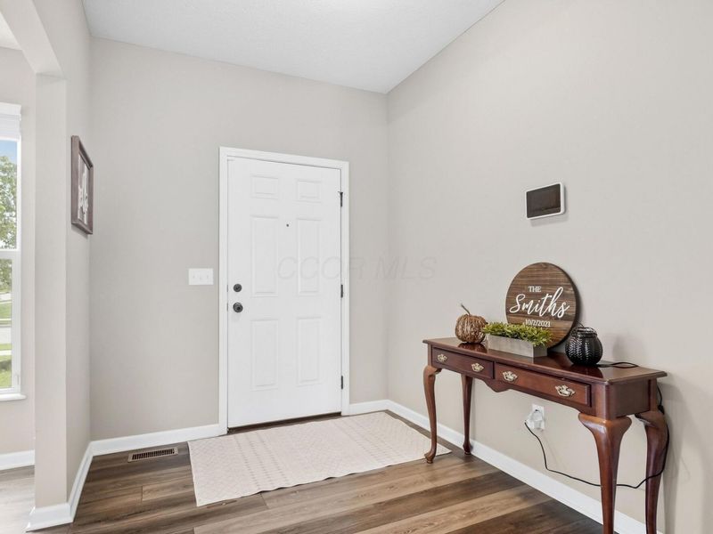 553 Pagoda Loop, Delaware, OH 43015 Photo 3