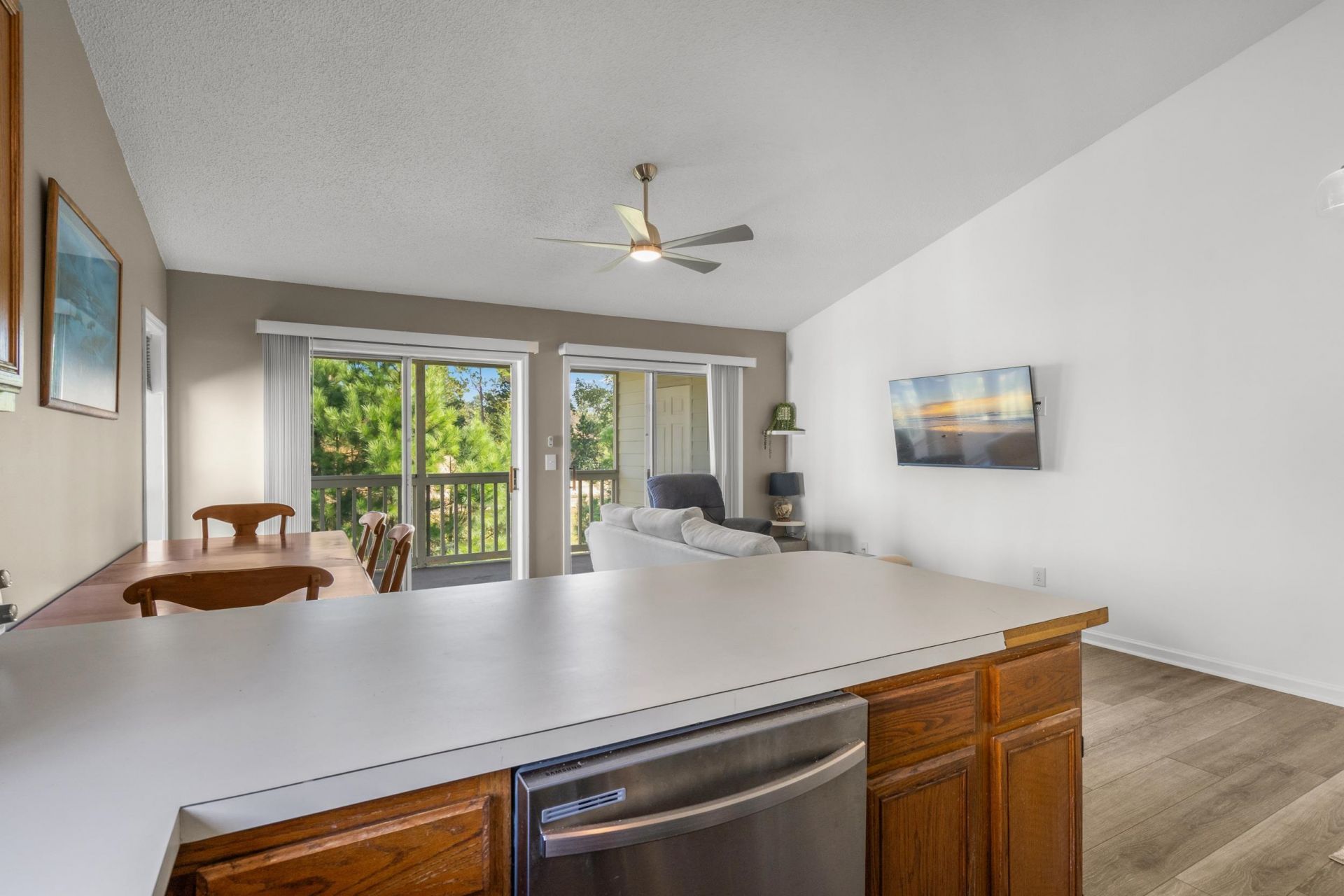 1129 White Tree Ln.  Photo 18