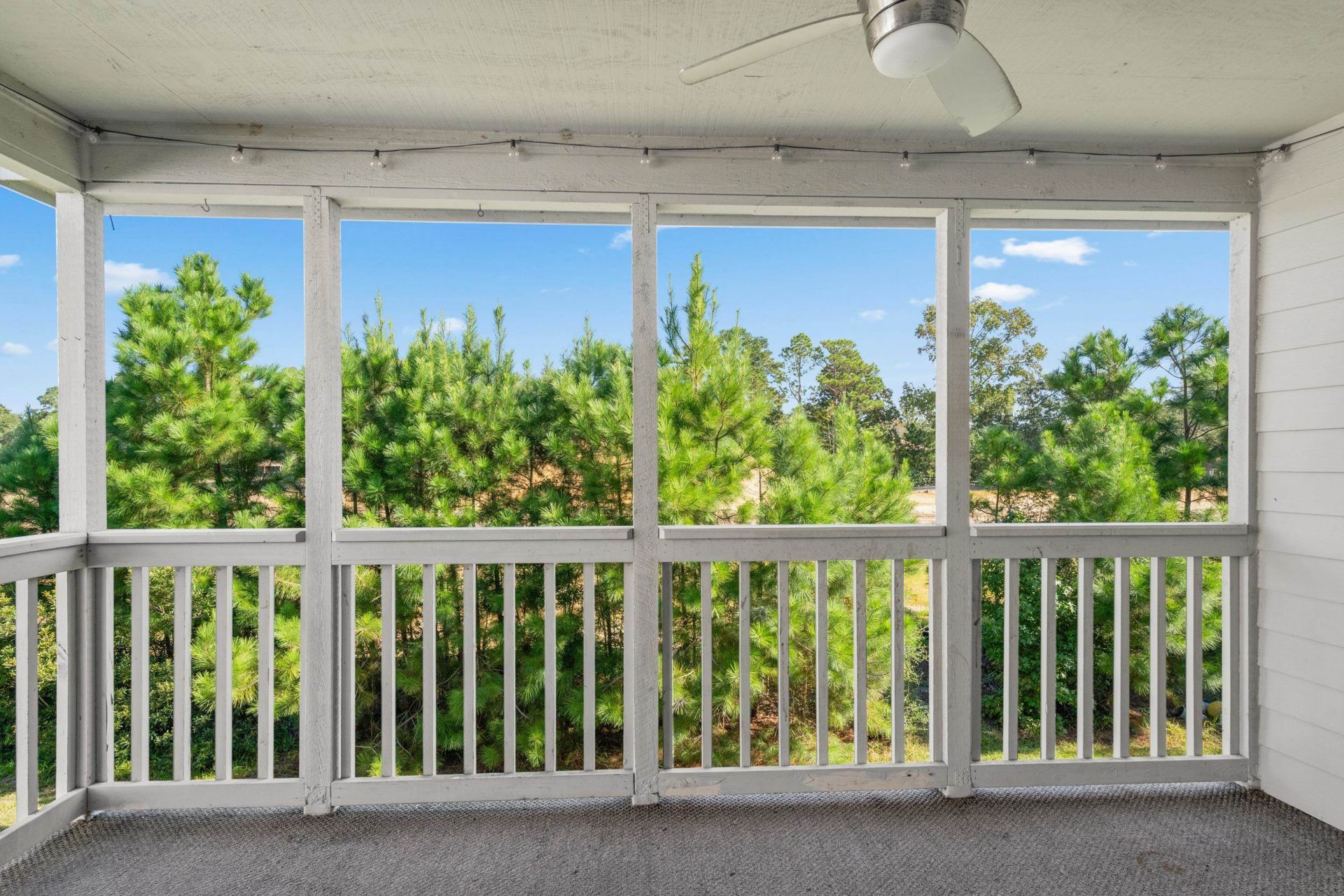 1129 White Tree Ln.  Photo 7