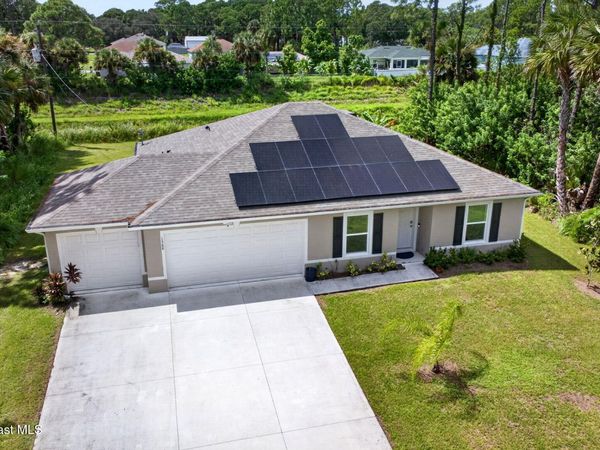 1568 Seeley Circle NW , Palm Bay, FL 32907