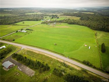 14437 State Route 90 , Locke, NY 13071