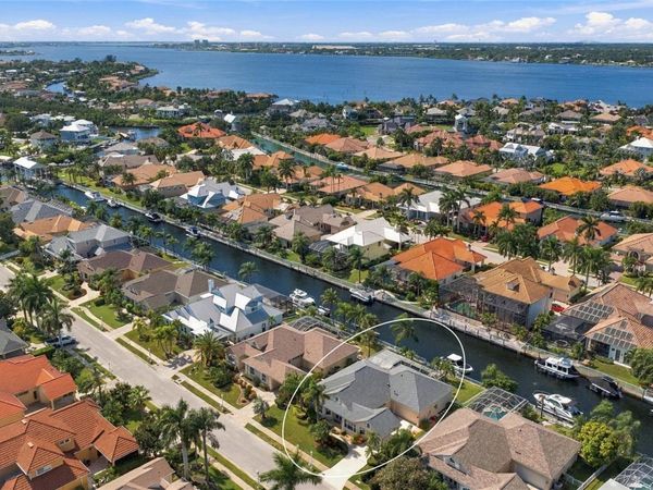 4727 PINNACLE DRIVE, BRADENTON, FL 34208