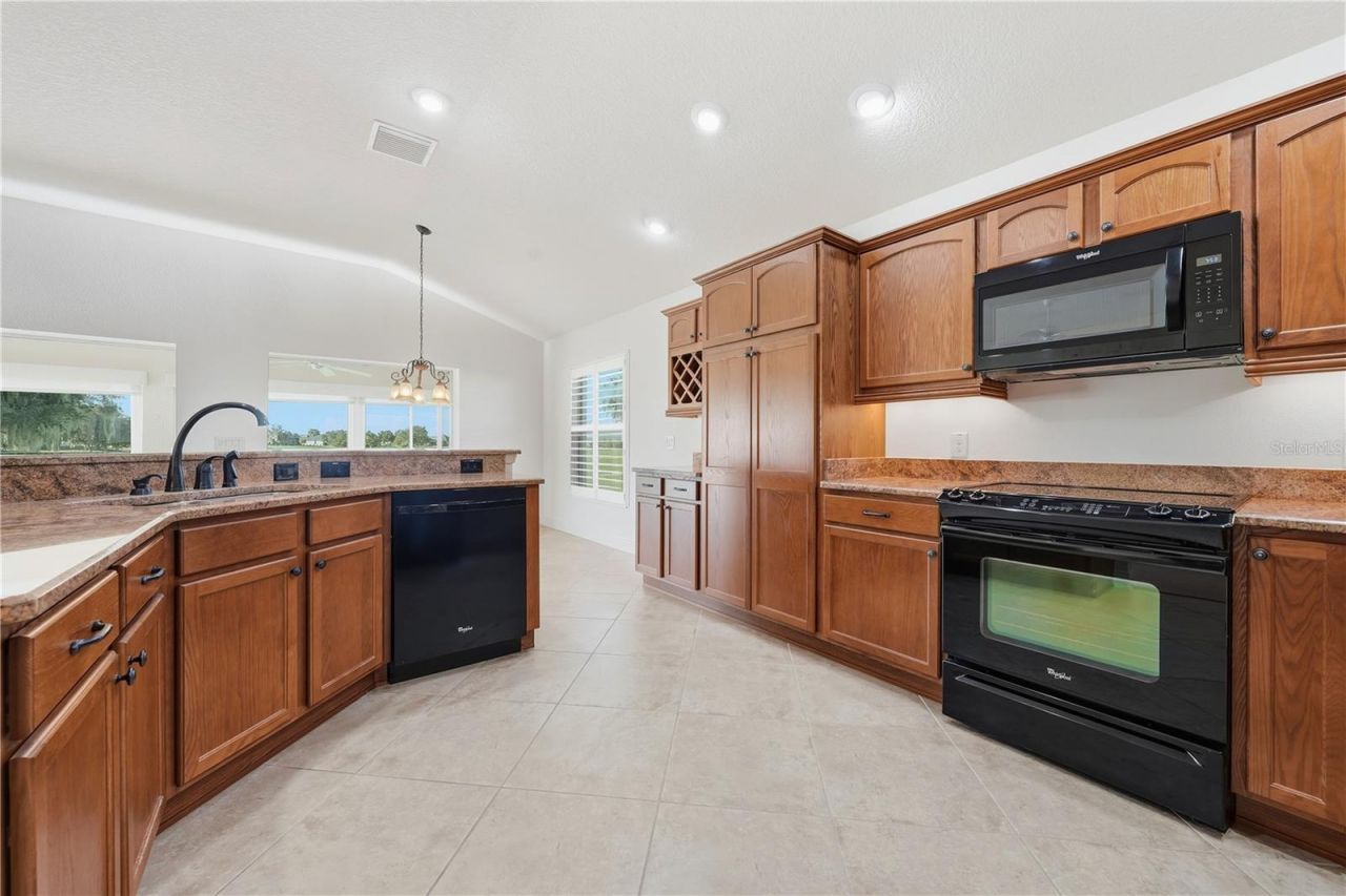 1102 Allaire Loop, The Villages, FL 32163 Photo