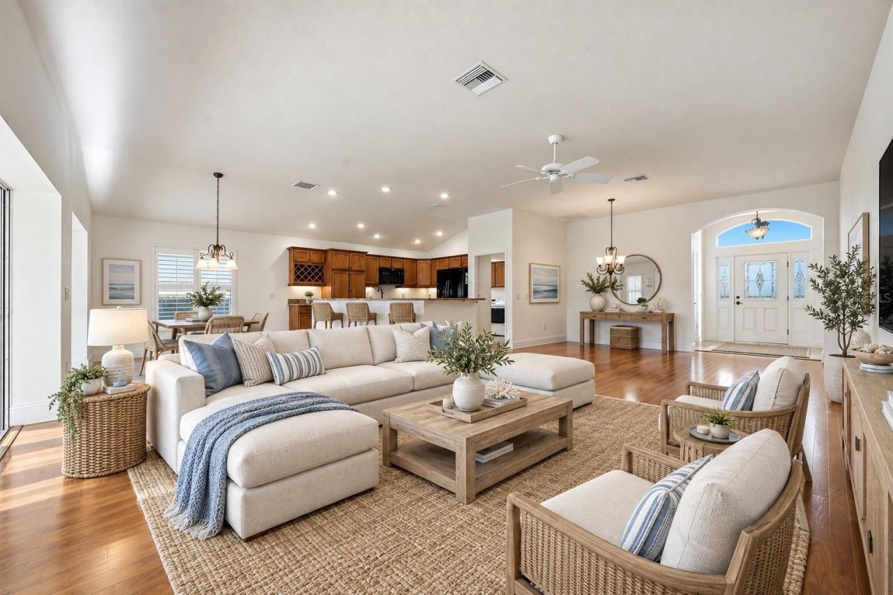 1102 Allaire Loop, The Villages, FL 32163 Photo