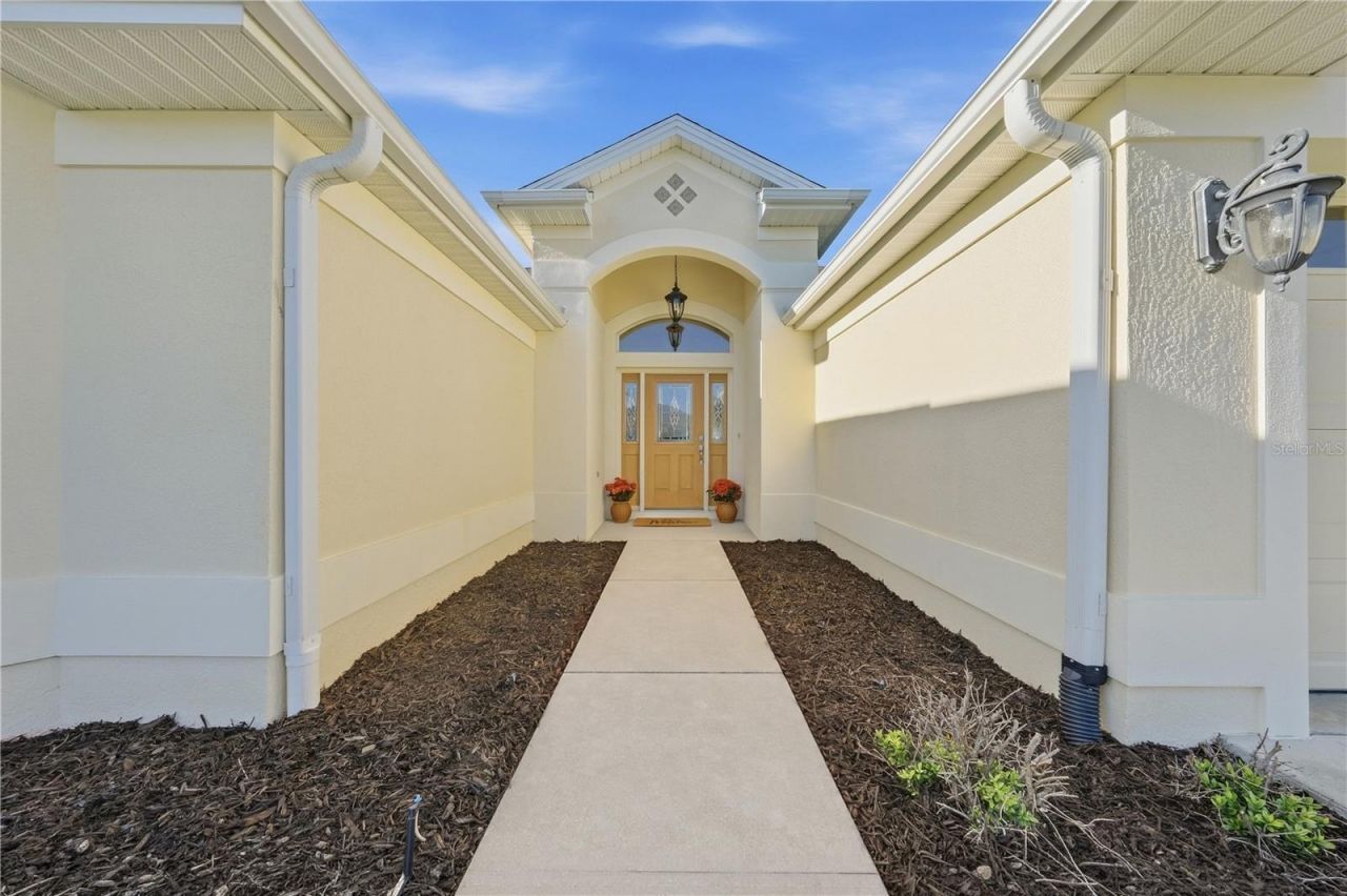 1102 Allaire Loop, The Villages, FL 32163 Photo