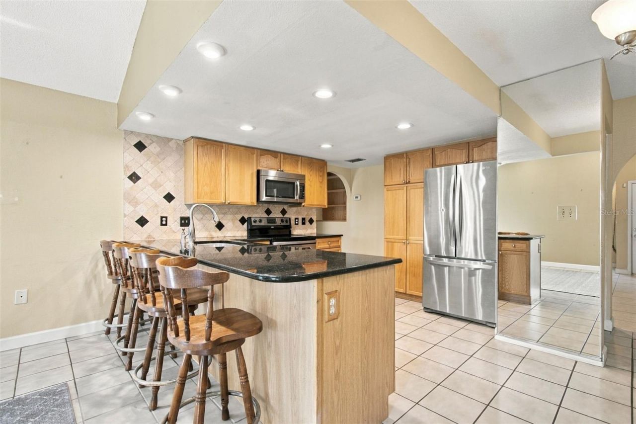 11093 117th Street, Seminole, FL 33778 Photo
