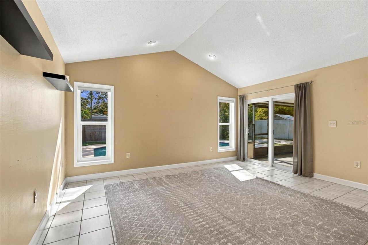11093 117th Street, Seminole, FL 33778 Photo