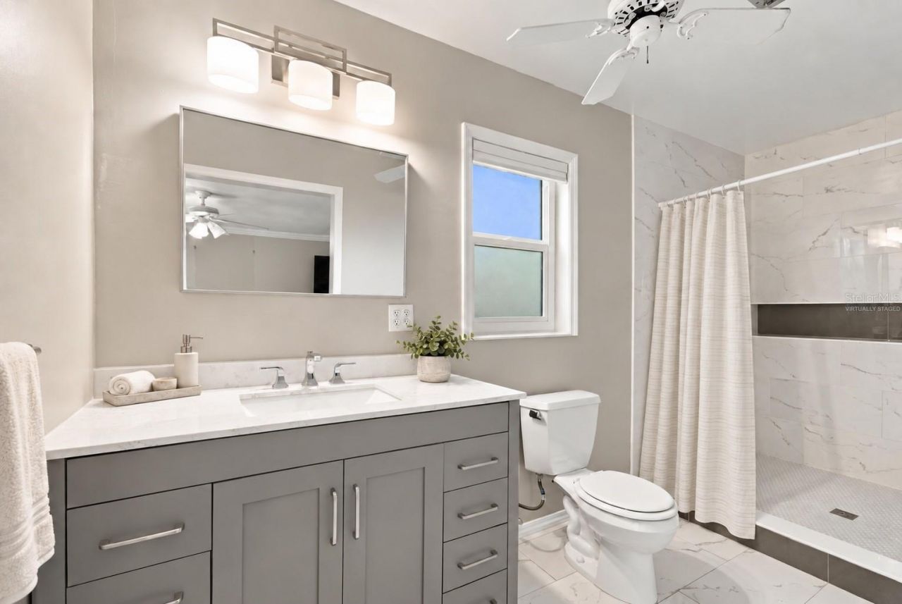 11093 117th Street, Seminole, FL 33778 Photo