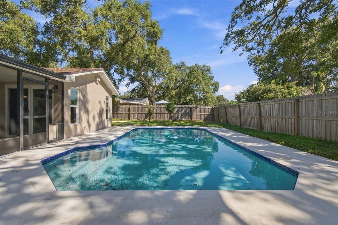 11093 117th Street, Seminole, FL 33778 Photo