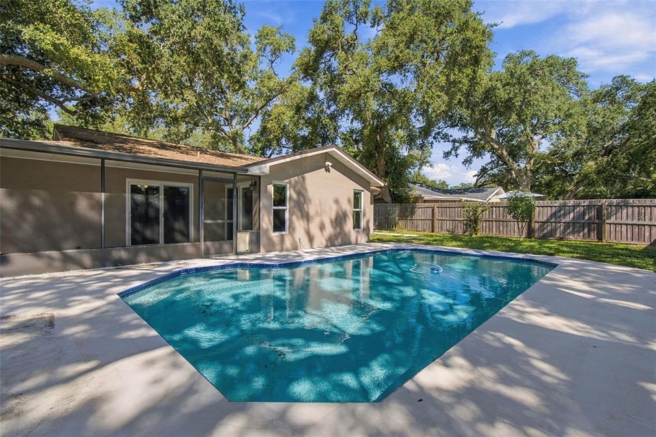 11093 117th Street, Seminole, FL 33778 Photo