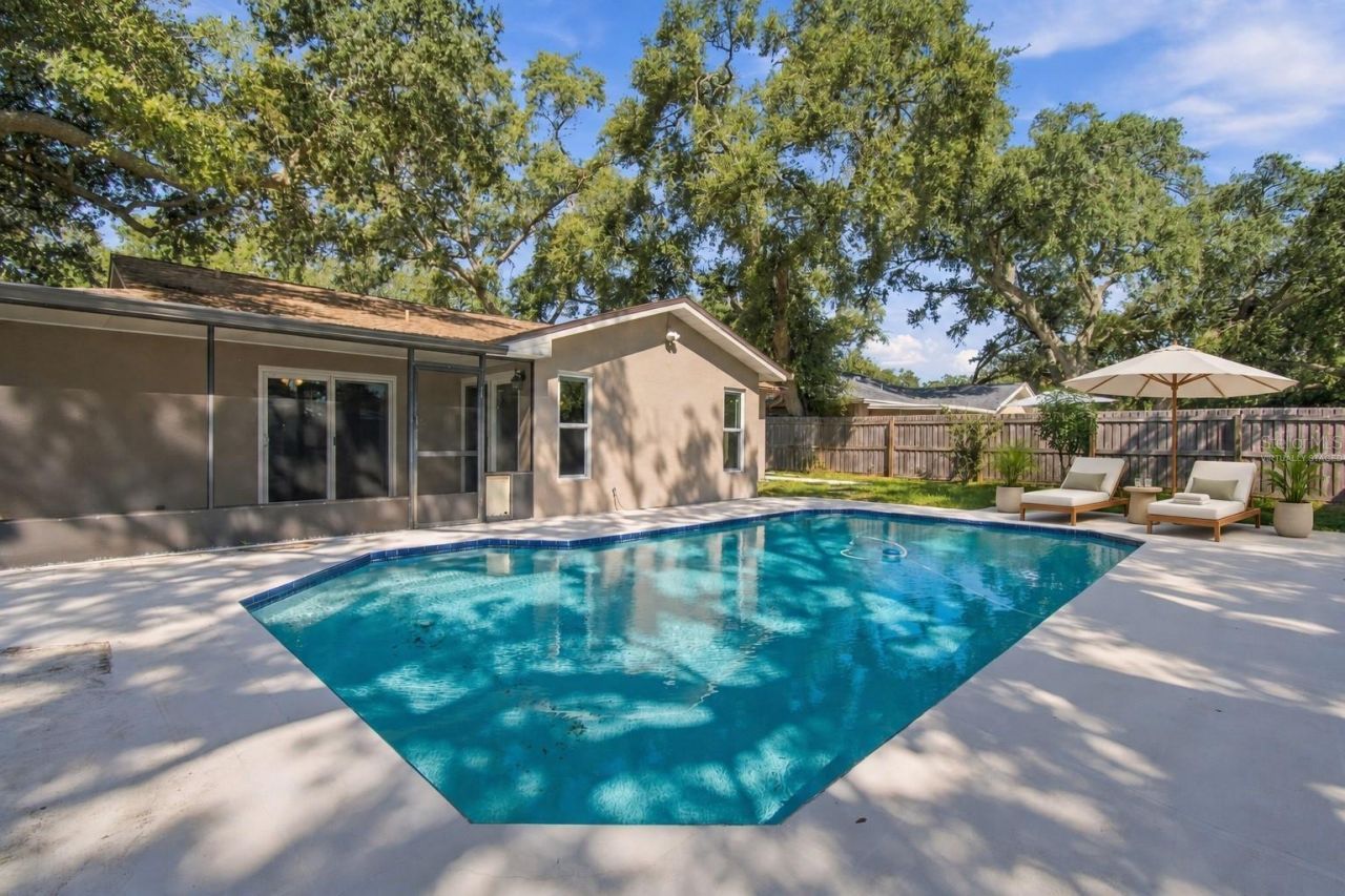 11093 117th Street, Seminole, FL 33778 Photo