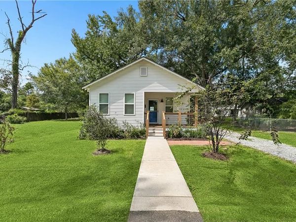 145 GROVE Street , Ponchatoula, LA 70454