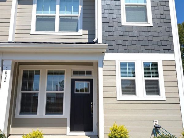9032 Gulledge Court , Charlotte, NC 28262