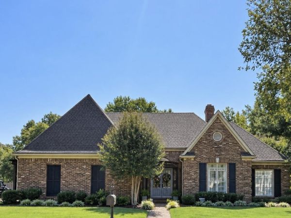 2667 DIBRELL TRAIL DR, Collierville, TN 38017