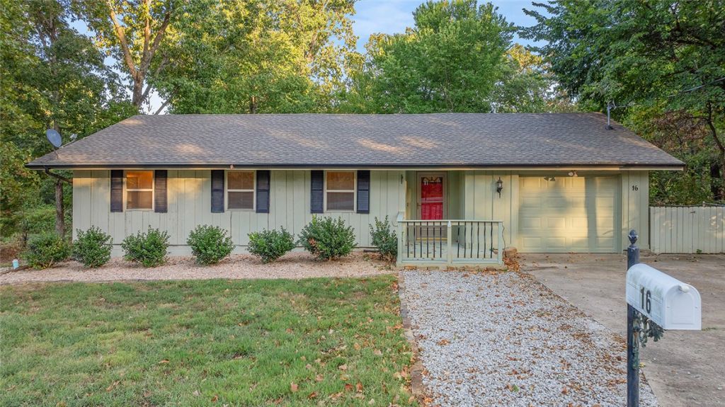 16 Swanage Drive, Bella Vista, AR 72715 Main Photo