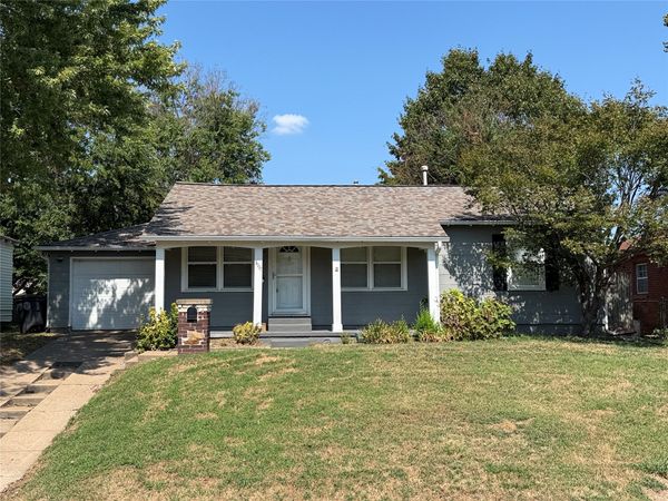 3927 E 2nd Street E, Tulsa, OK 74112