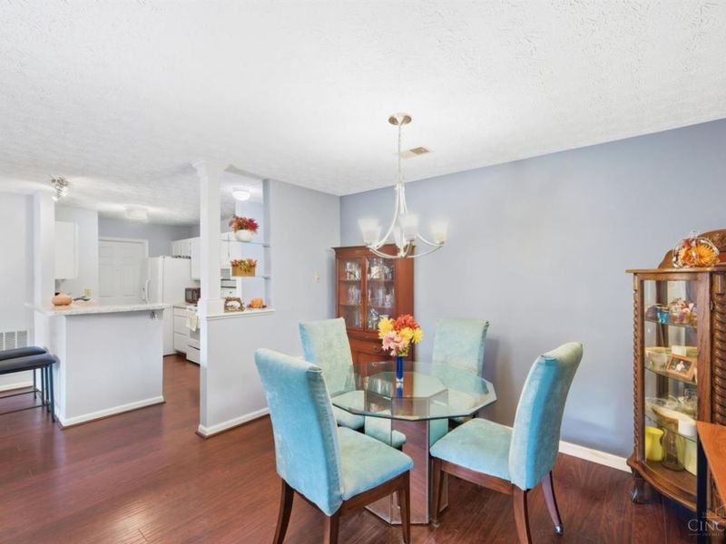 7343 Ridgepoint Drive, Unit 103, Anderson Township, OH 45230 Photo 9