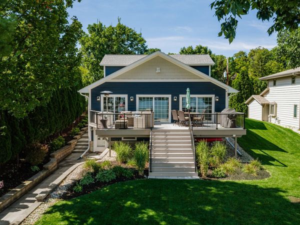 W190S7246 Lochcrest Blvd, Muskego, WI 53150
