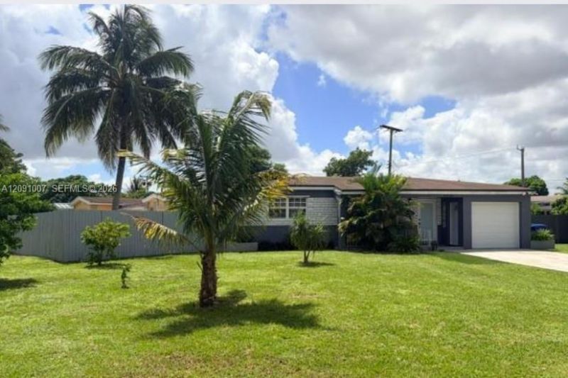 2630 De Soto Dr, Miramar, FL 33023 Photo