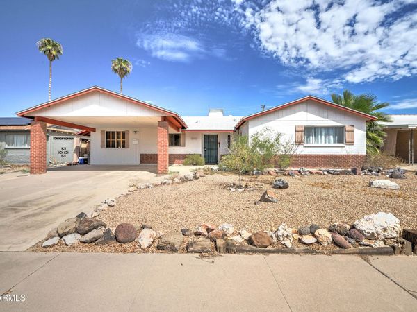 2908 W CORRINE Drive, Phoenix, AZ 85029