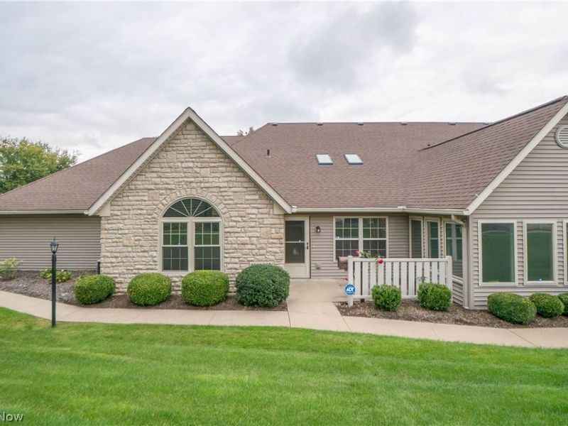 2573 Barnstone Avenue SW, Canton, OH 44706 Photo 1