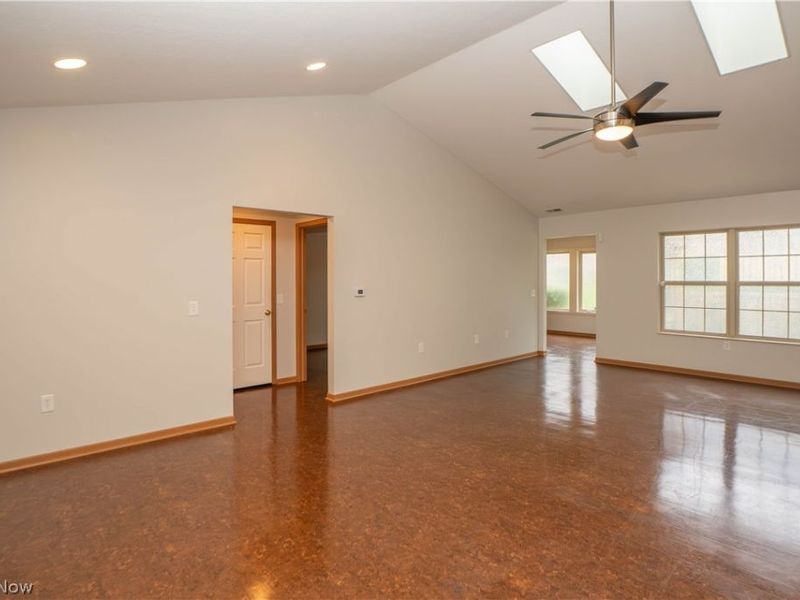 2573 Barnstone Avenue SW, Canton, OH 44706 Photo 4