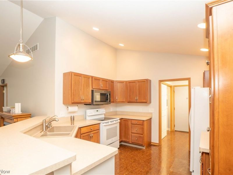 2573 Barnstone Avenue SW, Canton, OH 44706 Photo 7