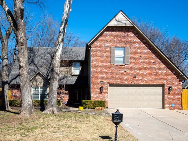 10215 E 98th Street , Tulsa, OK 74133