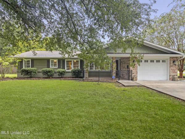 30 39th Street, Gulfport, MS 39507