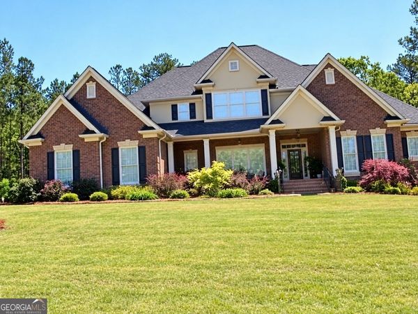 117 Watkins Glen Drive, Mcdonough, GA 30252