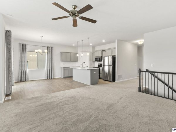 7308 N 167 Avenue, Bennington, NE 68007