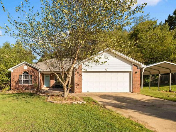 2816 MOUNT VERNON Drive, Benton, AR 72015