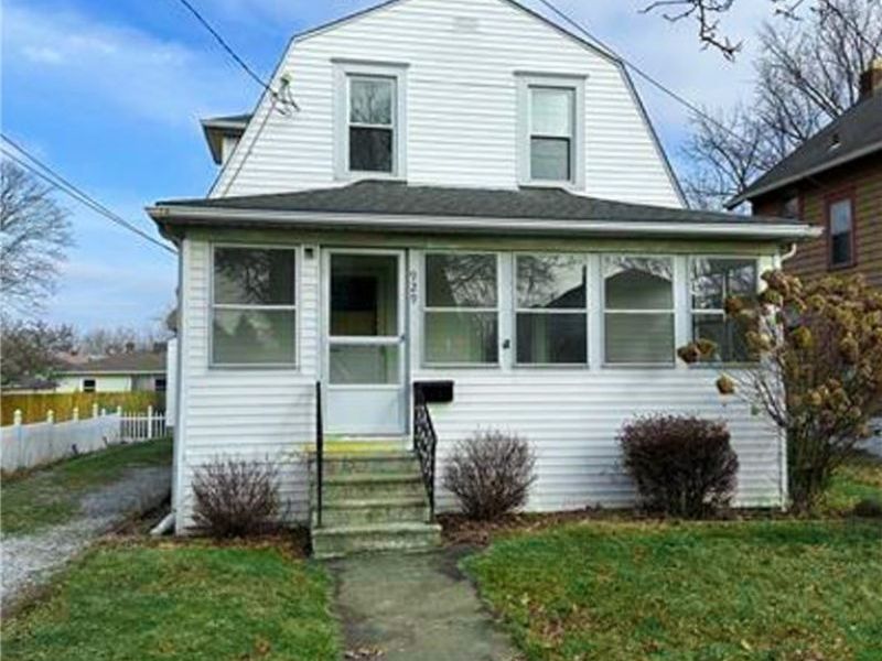 929 Jason Avenue, Akron, OH 44314 Photo 2