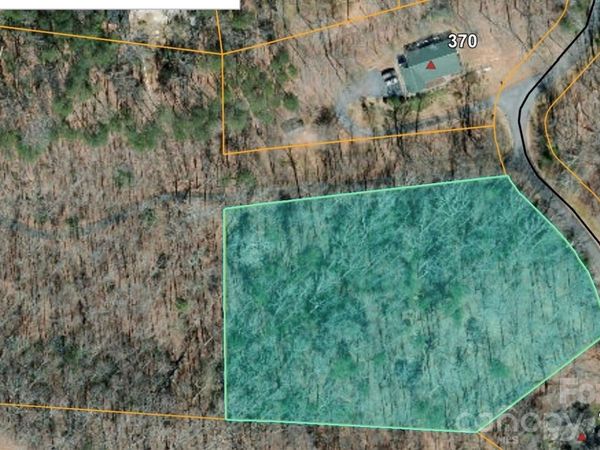 000 Duck Pond Lane, Columbus, NC 28722