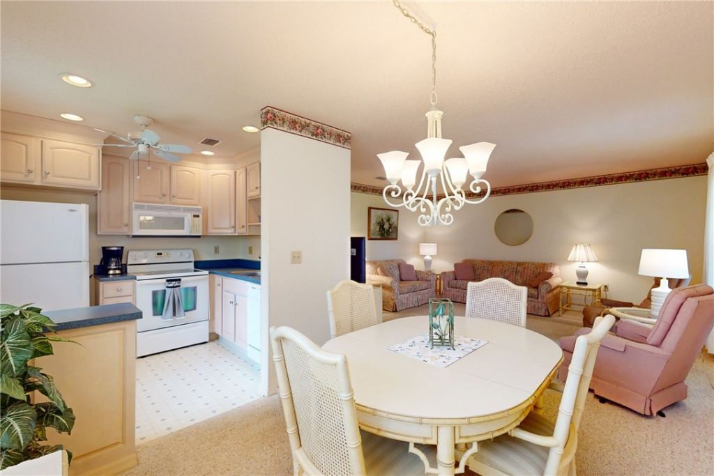 94 Spring Lake Drive , Unit 202, Vero Beach, FL 32962 Photo