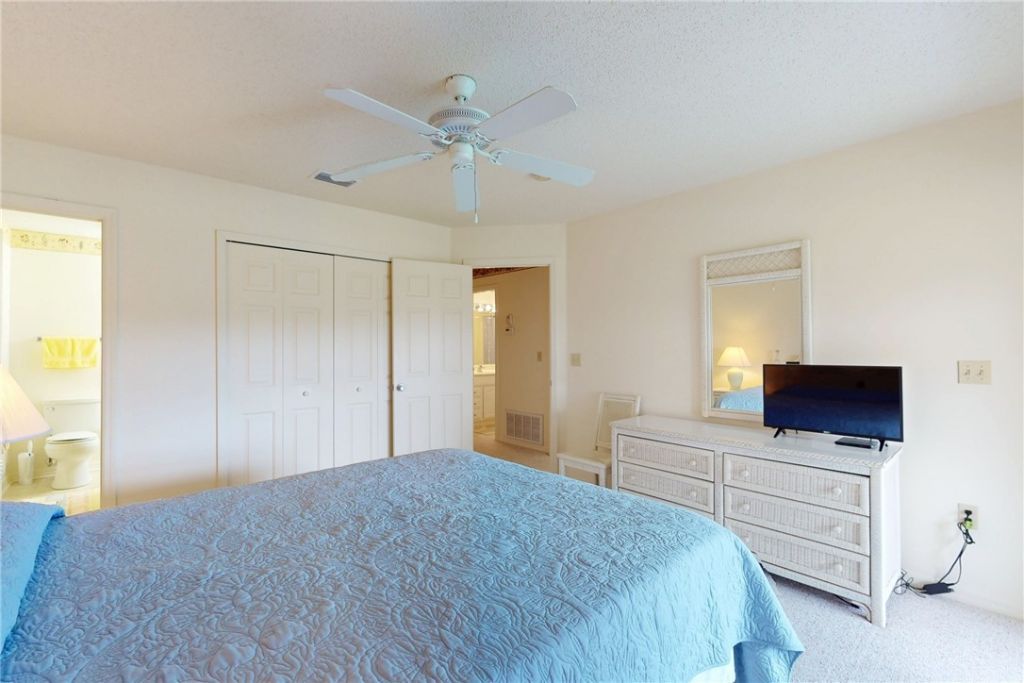 94 Spring Lake Drive , Unit 202, Vero Beach, FL 32962 Photo