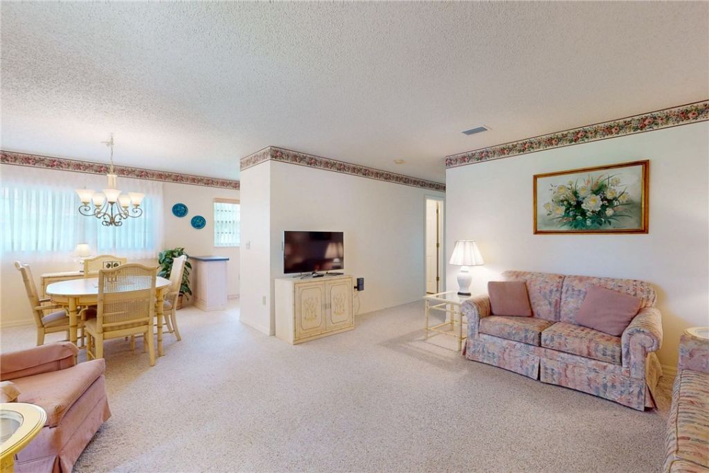 94 Spring Lake Drive , Unit 202, Vero Beach, FL 32962 Photo
