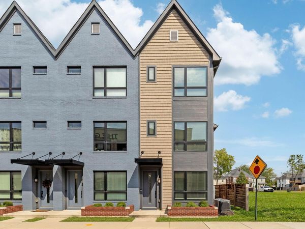 1132 Oak Street, Unit 10, Columbus, OH 43205
