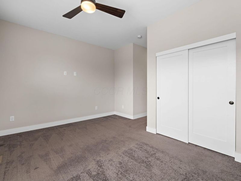 1132 Oak Street, Unit 10, Columbus, OH 43205 Photo 32