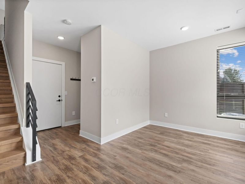 1132 Oak Street, Unit 10, Columbus, OH 43205 Photo 7