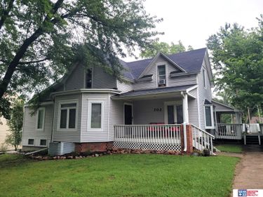 702 N 5th Street, Seward, NE 68434