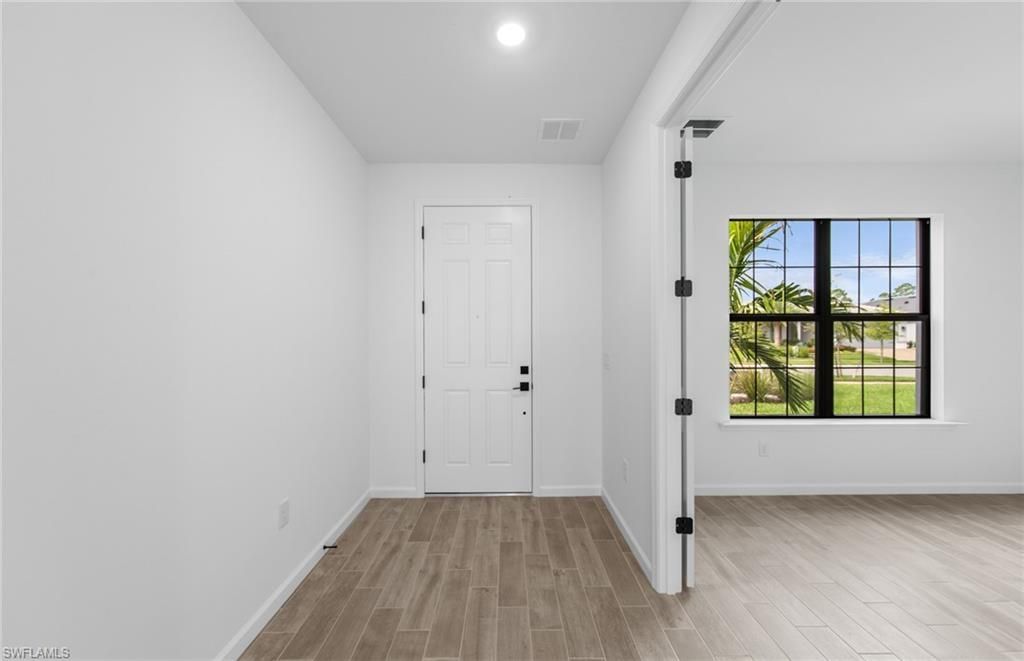 2084 Freemont Way , Naples, FL 34120 Photo