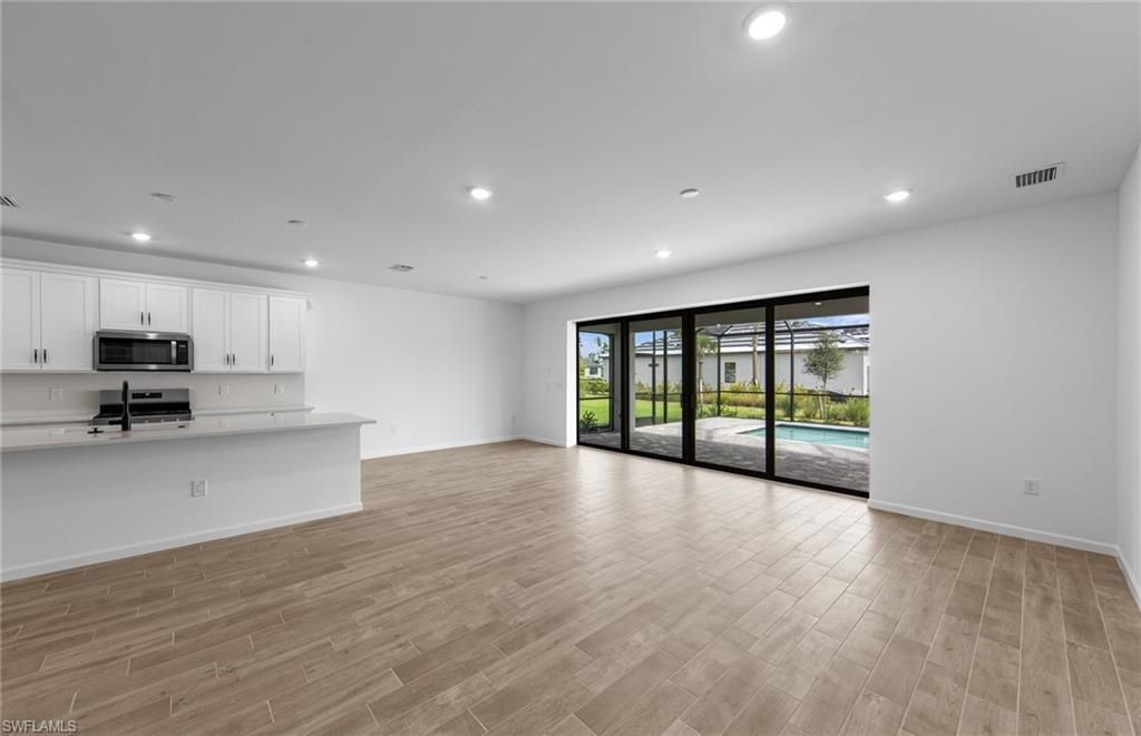 2084 Freemont Way , Naples, FL 34120 Photo