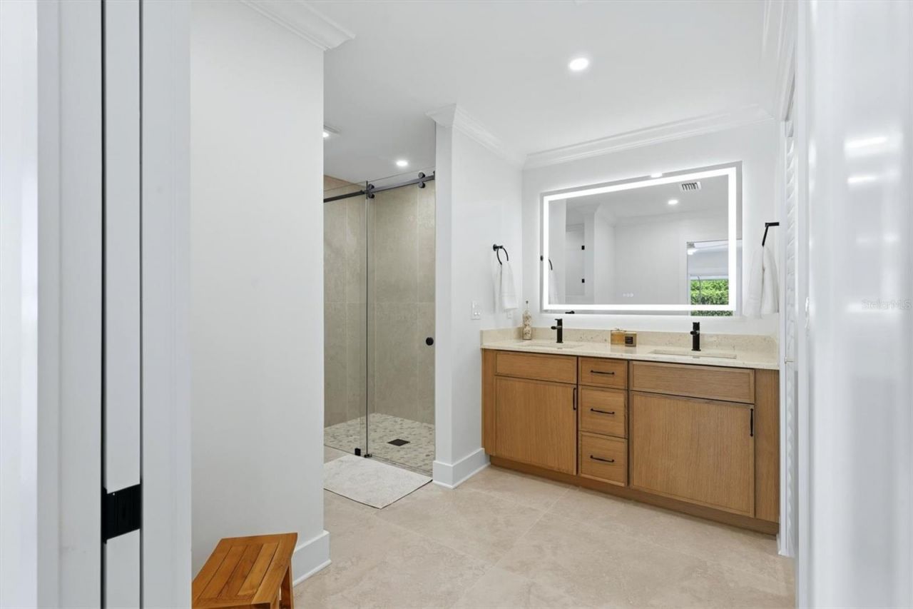 4865 Greywood Lane, Sarasota, FL 34235 Photo