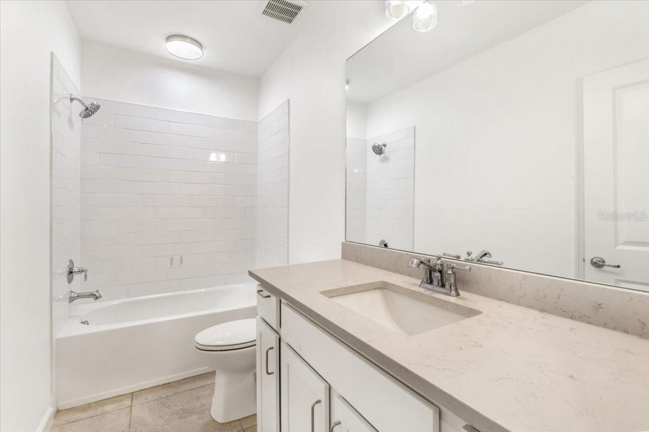 6559 Silverstar Drive, Sarasota, FL 34240 Photo