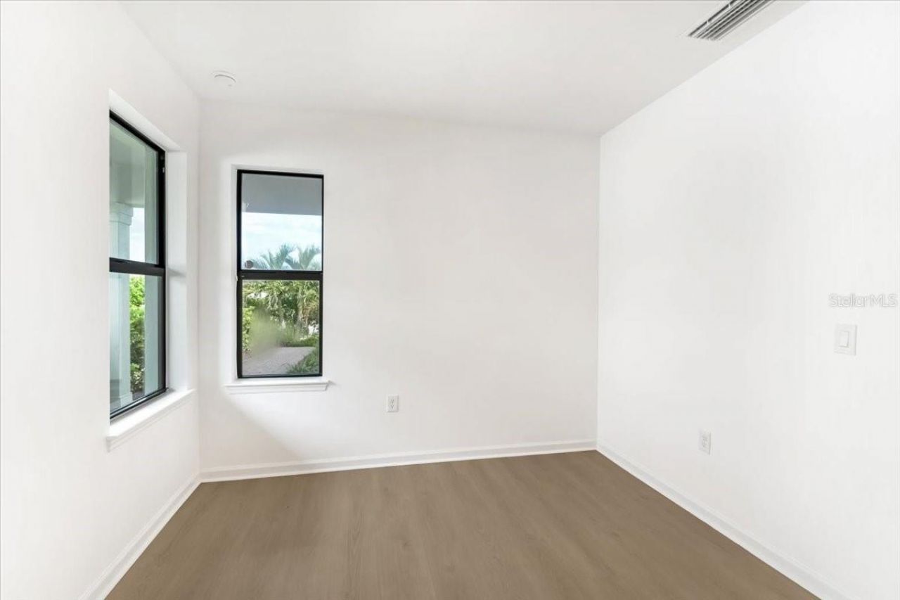 6559 Silverstar Drive, Sarasota, FL 34240 Photo