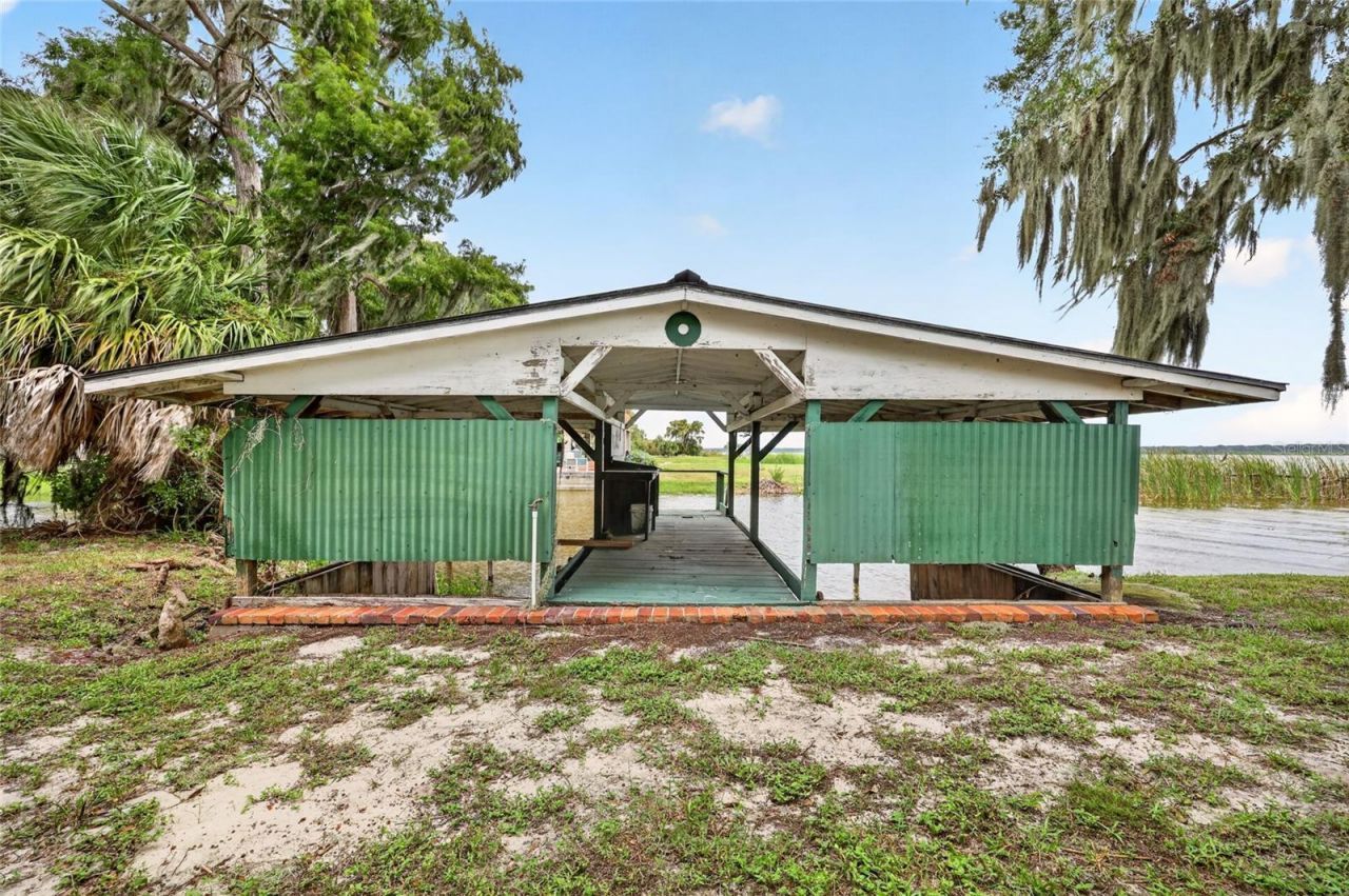 Please Call For Address, Lake Panasoffkee, FL 33538 Photo