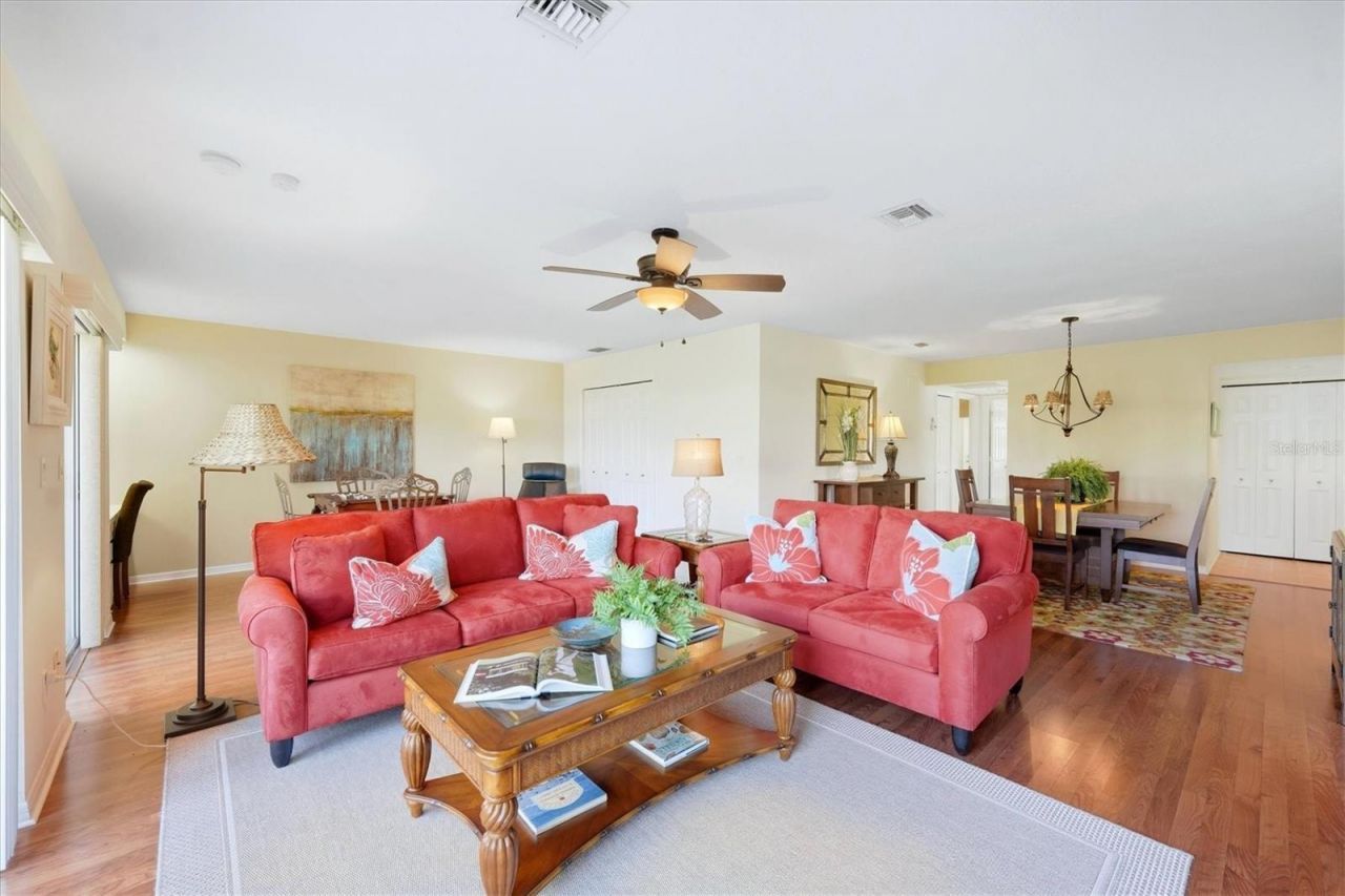 308 Cerromar Way N, Unit 19, Venice, FL 34293 Photo
